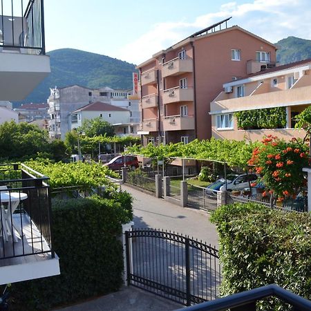 Casablanca Apartments 布德瓦 外观 照片